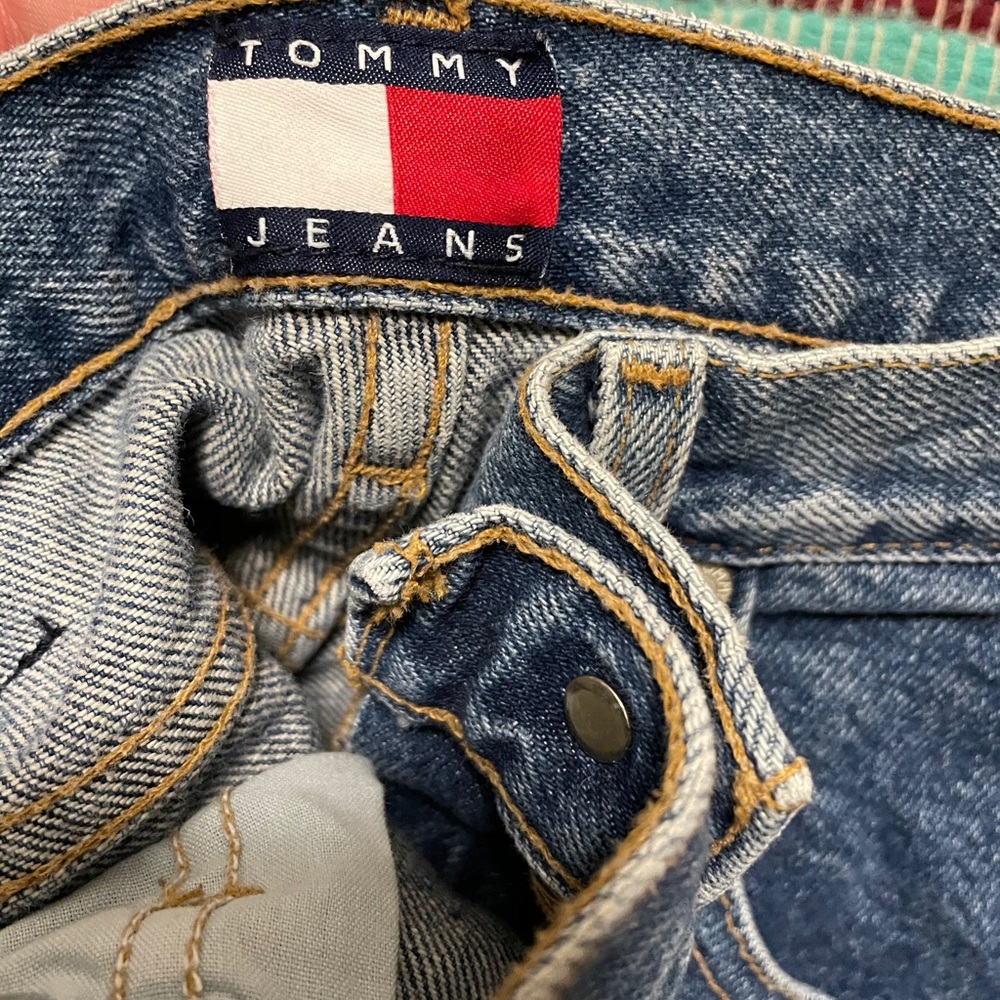 Tommy Hilfiger jeans! Size 32x38 - Picture 3 of 6